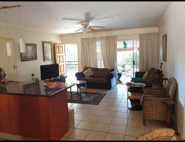 3 BEDROOM TOWNHOUSE SOLD IN ANNLIN